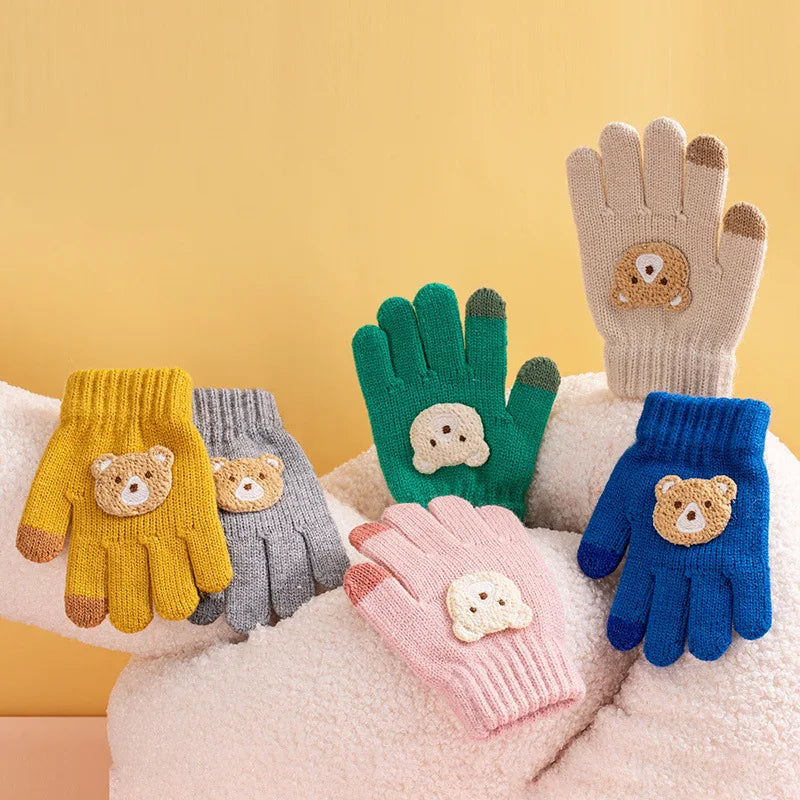 Cartoon bear baby gloves with crochet hooks thick winter